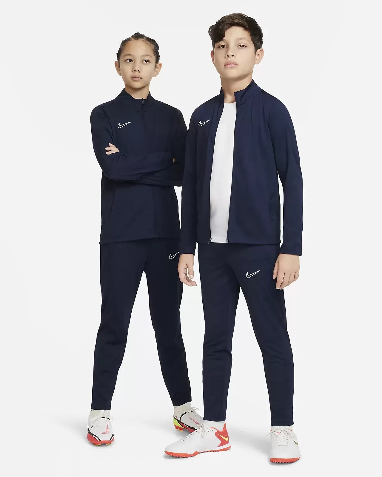 TUTA  Nike Dri-FIT Academy23 DX5480-451